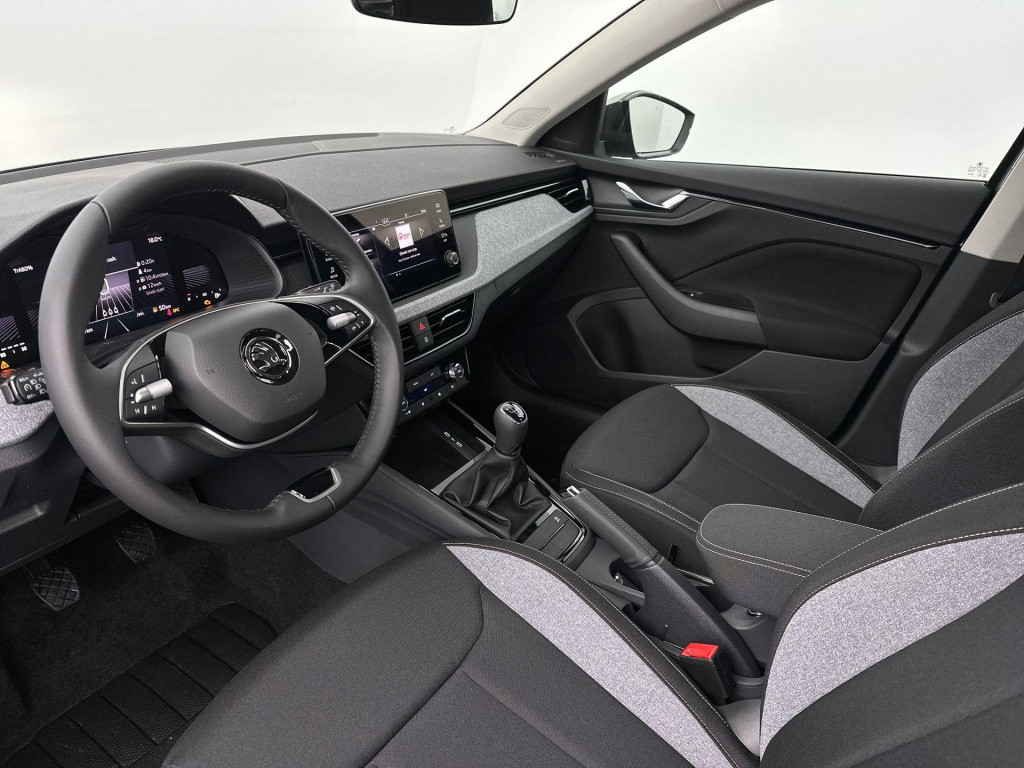 Skoda Scala selection 1.0 tsi 85 kw / 115 pk hatchback 6 versn