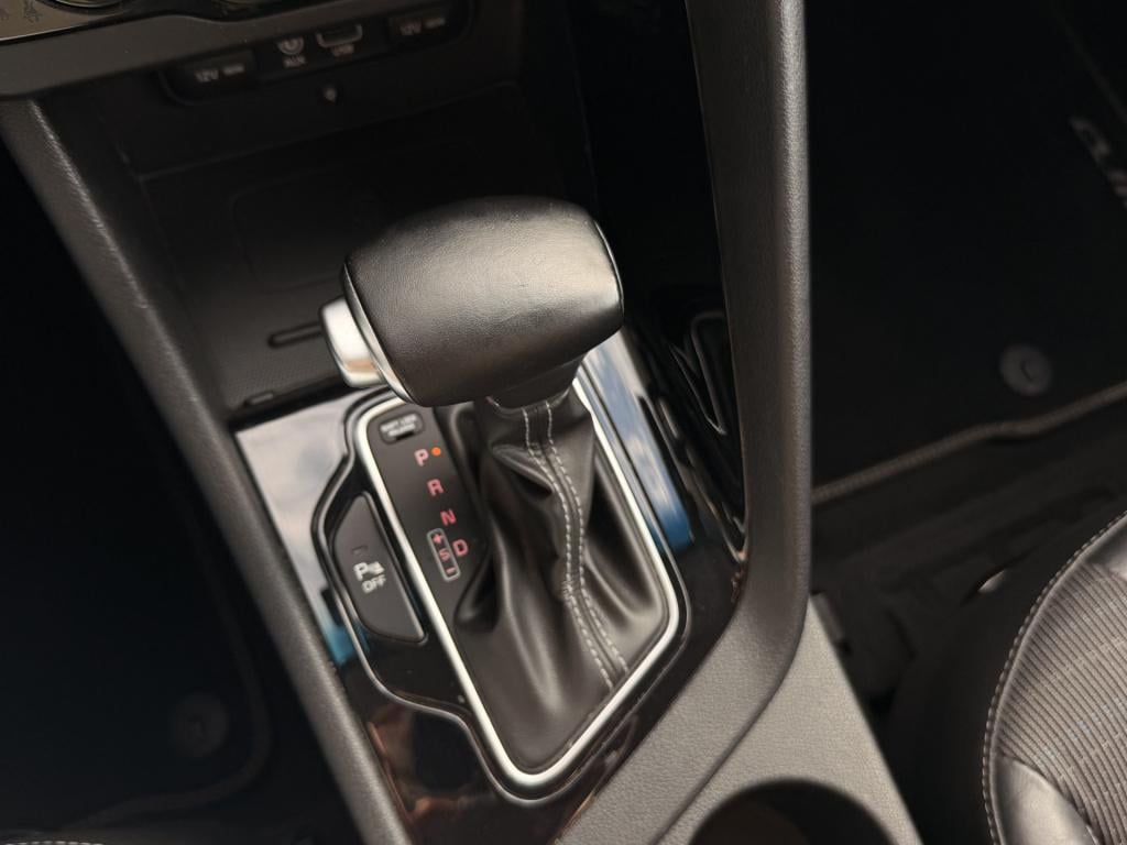 Kia Niro 1.6 gdi hybrid comfortline | acc | stoel/stuurverwarming | achteru