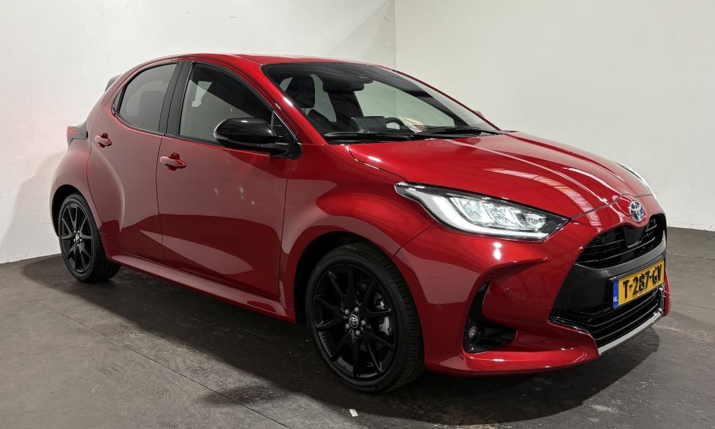Toyota Yaris 1.5 hybrid executive| camera| stoel.verw| adap.cruise