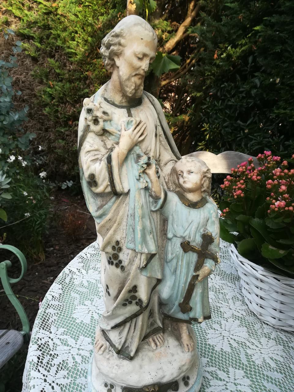 Brocante gipsen beelden