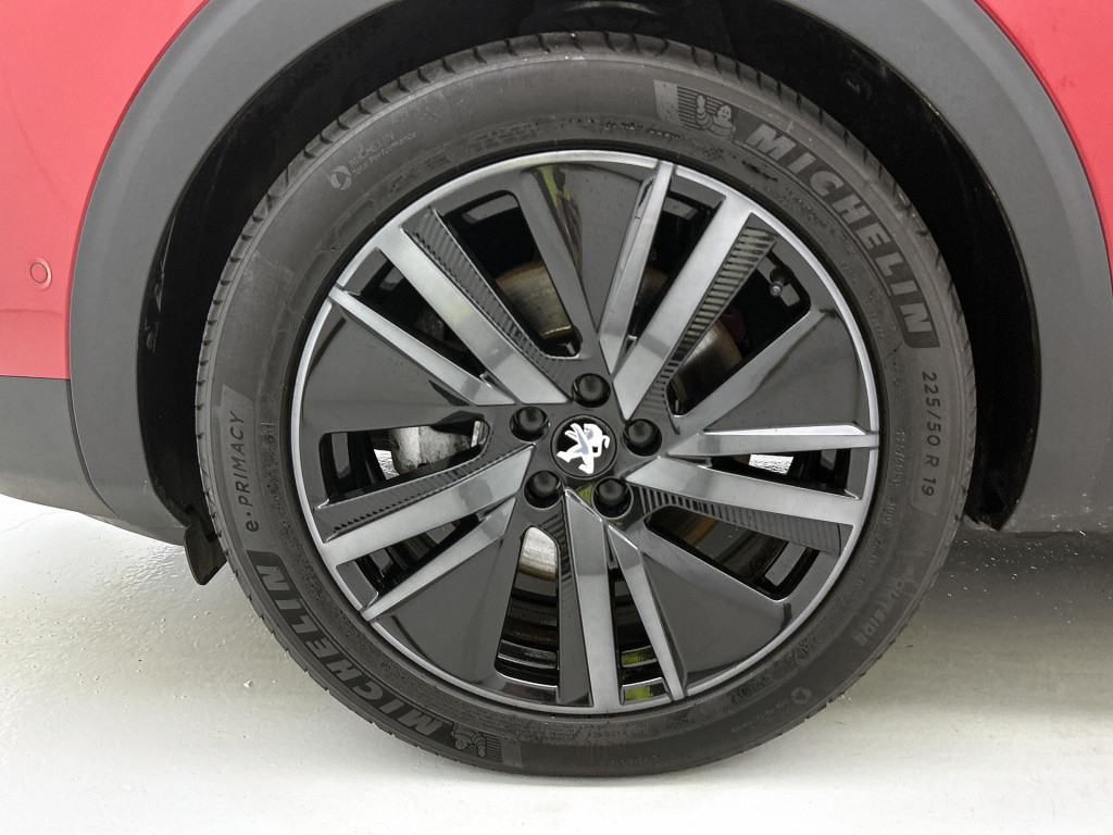 Peugeot 3008 plug-hybrid 225pk automaat gt | rijklaar | panorama dak | elek