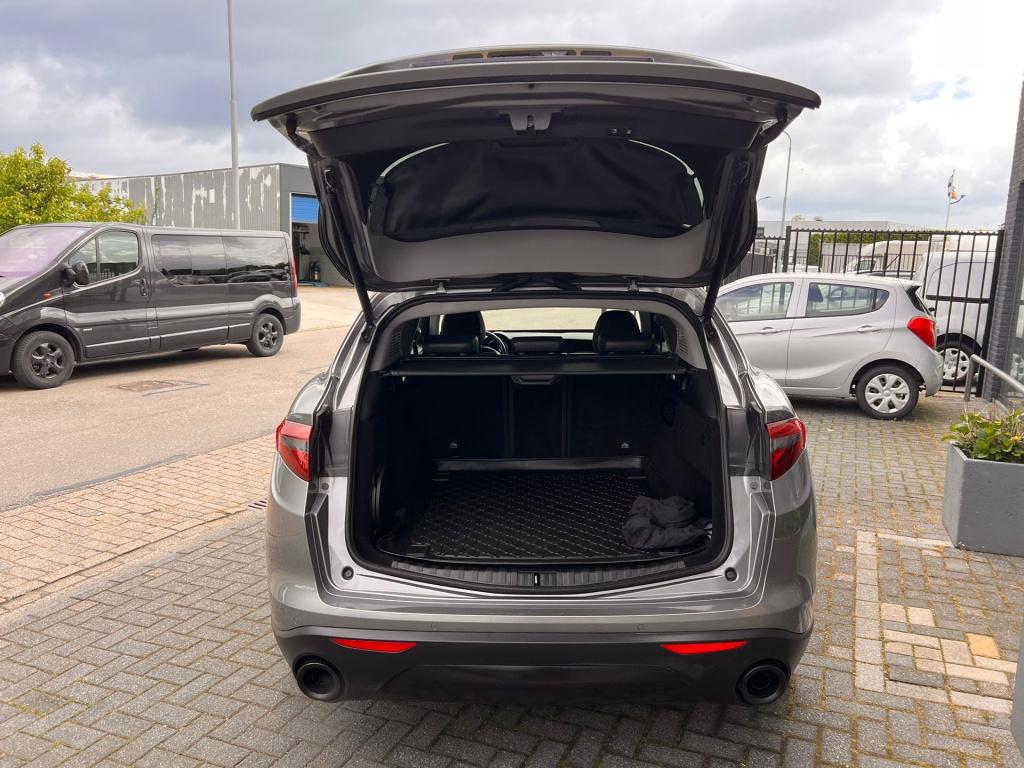 Alfa Romeo Stelvio 2.0 t awd first edition