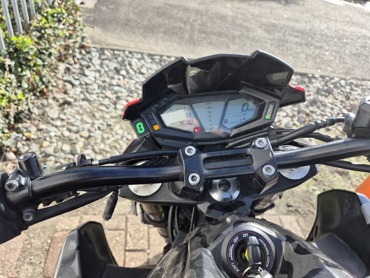 Kawasaki Z800 Performance uit 2015, boordevol extra's