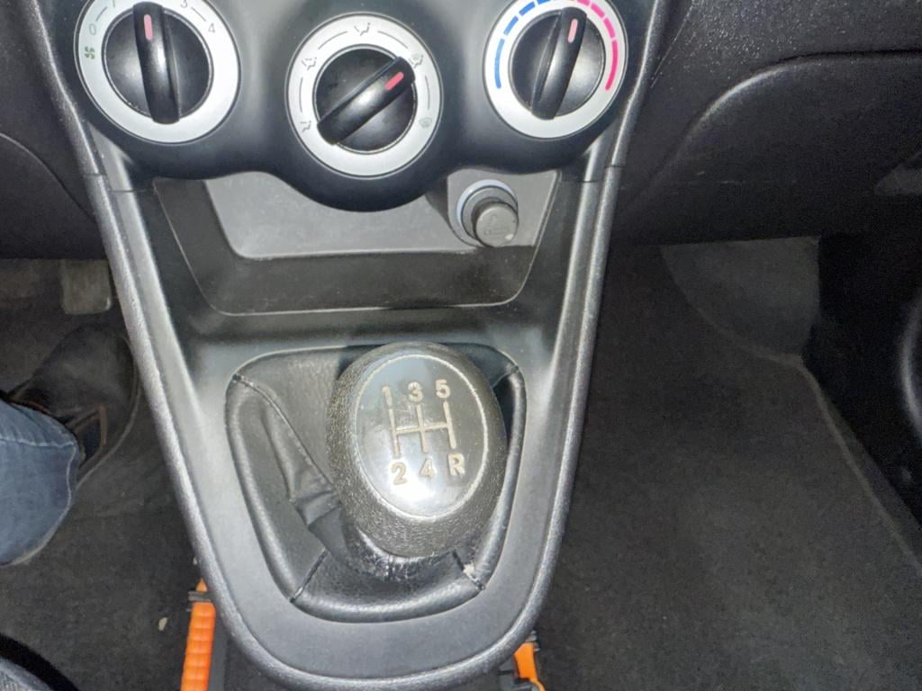 Hyundai I 10 1.1 active cool 5-drs