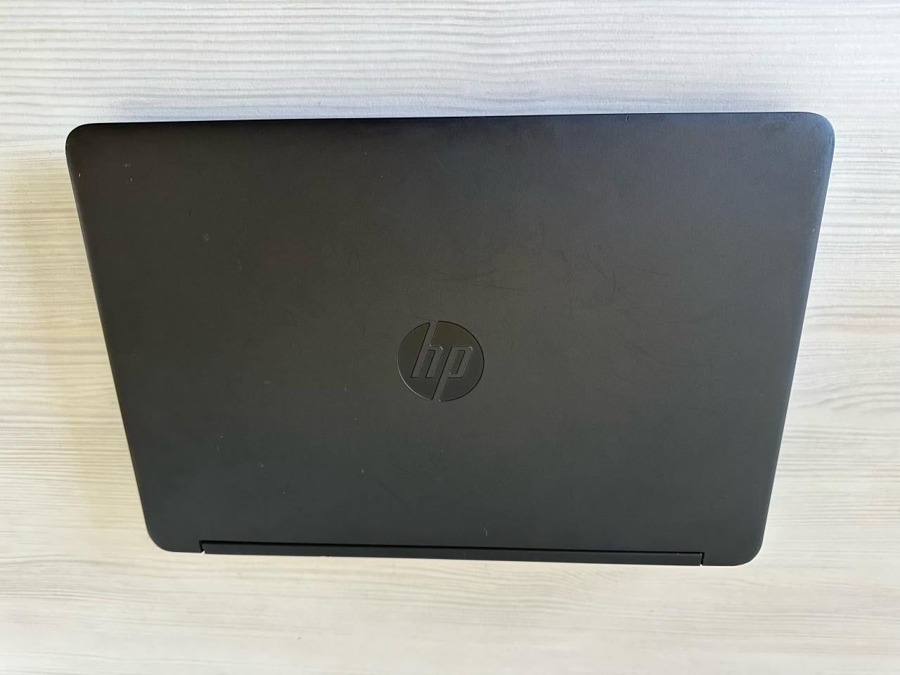 HP laptop 14 inch / Intel Core i5 / 8GB ram / Windows 11 /