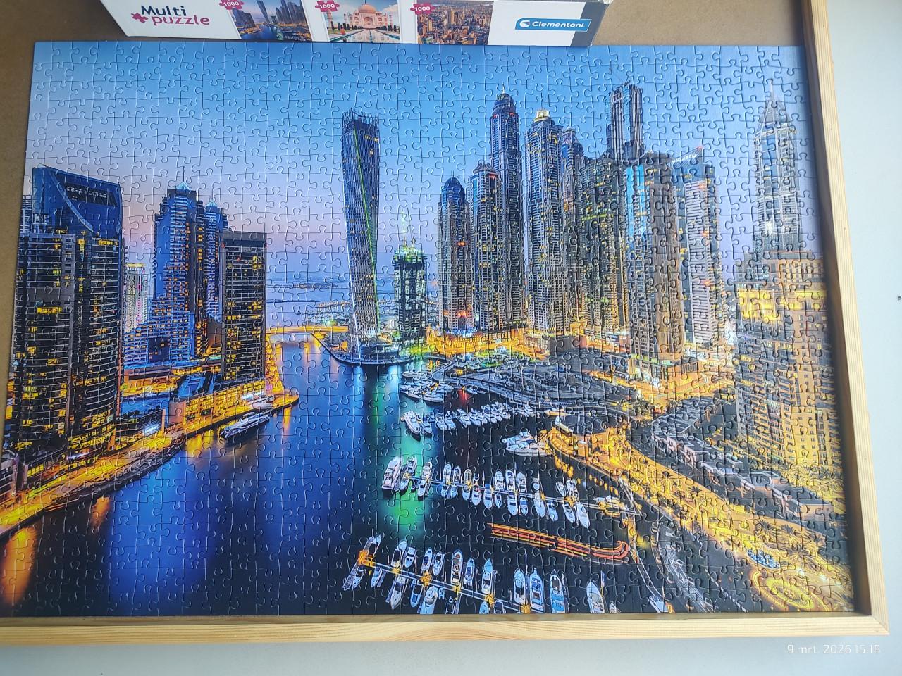 3 puzzels van 1000 stukjes