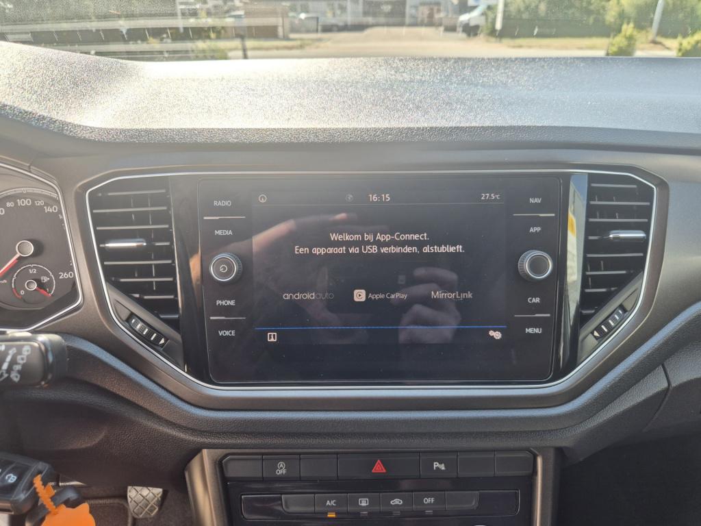 Volkswagen T-roc 1.0 tsi style 85kw / 115pk