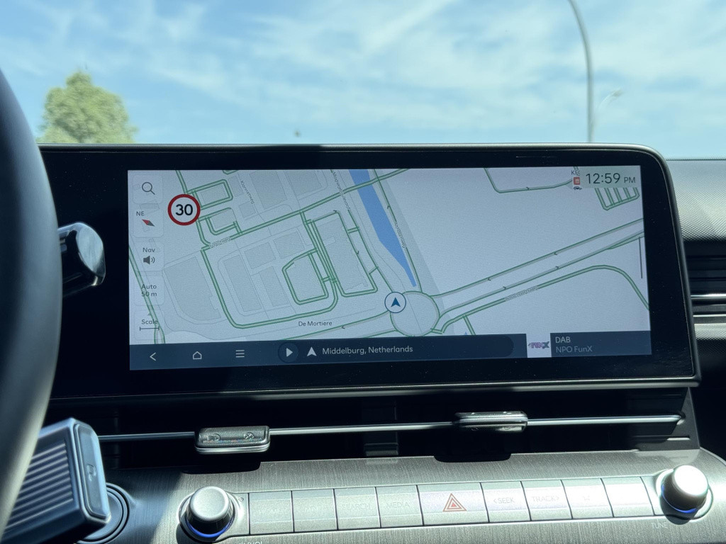 Hyundai Kona 1.6 gdi hev comfort smart | elek. achterklep | stuur- + stoelv
