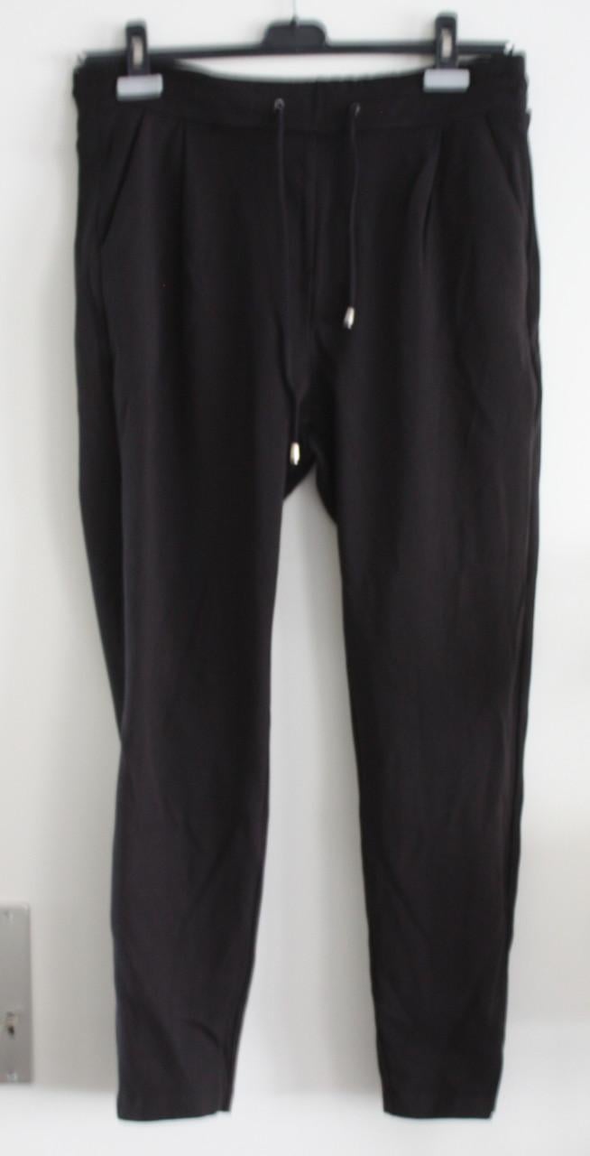 Zwarte broek-jegging  maat l