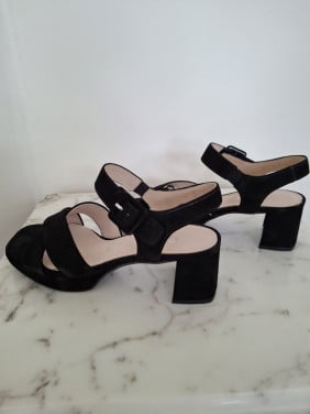 Gabor ,zwarte dames schoenen. Open teen en hiel  4 = 37