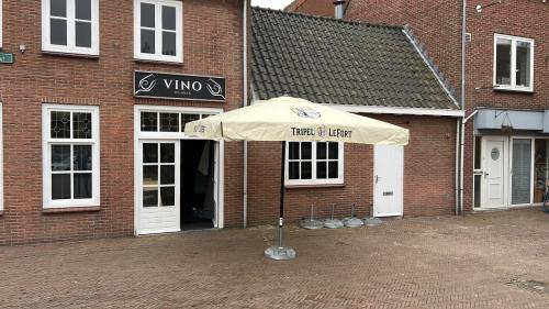 Parasol 3x3m incl. Voet