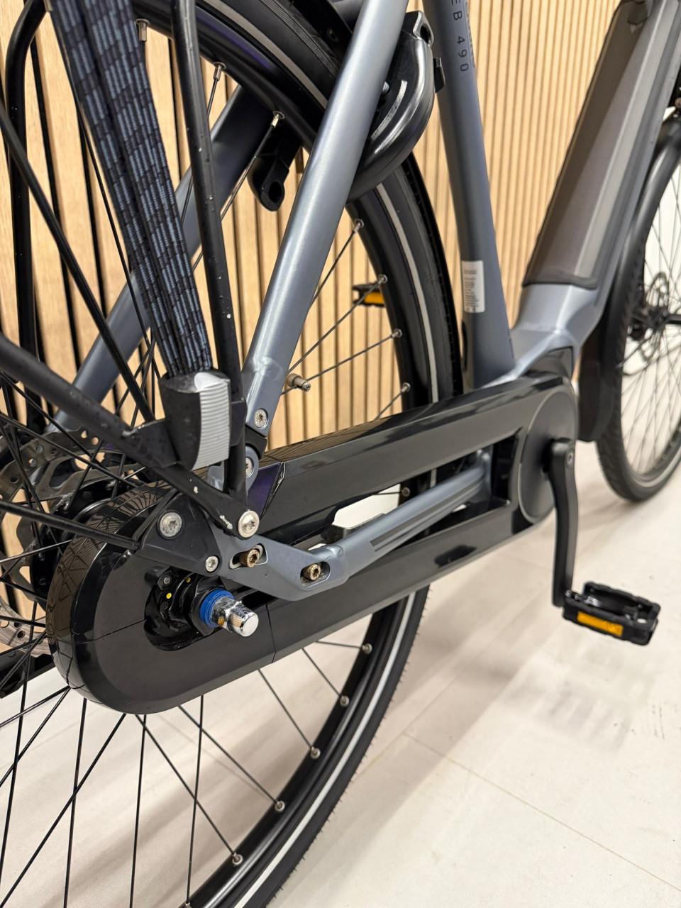 Velo De Ville AEB 490 Bosch Active Line Plus 60CM 500Wh 6068KM