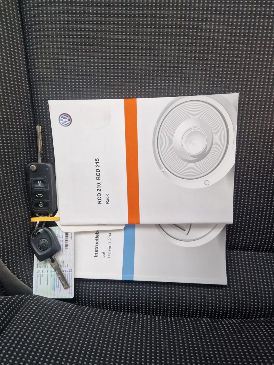 TE KOOP VOLKSWAGEN UP! 1.0 HIGH UP! BLUE MOTION EURO 5 ZUINIGHEIDSLABEL A