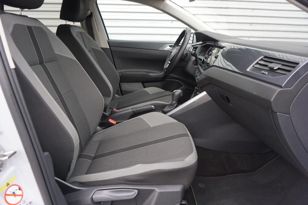 Volkswagen Polo 1.0 tsi highline automaat - climate / navi / cruise / camer