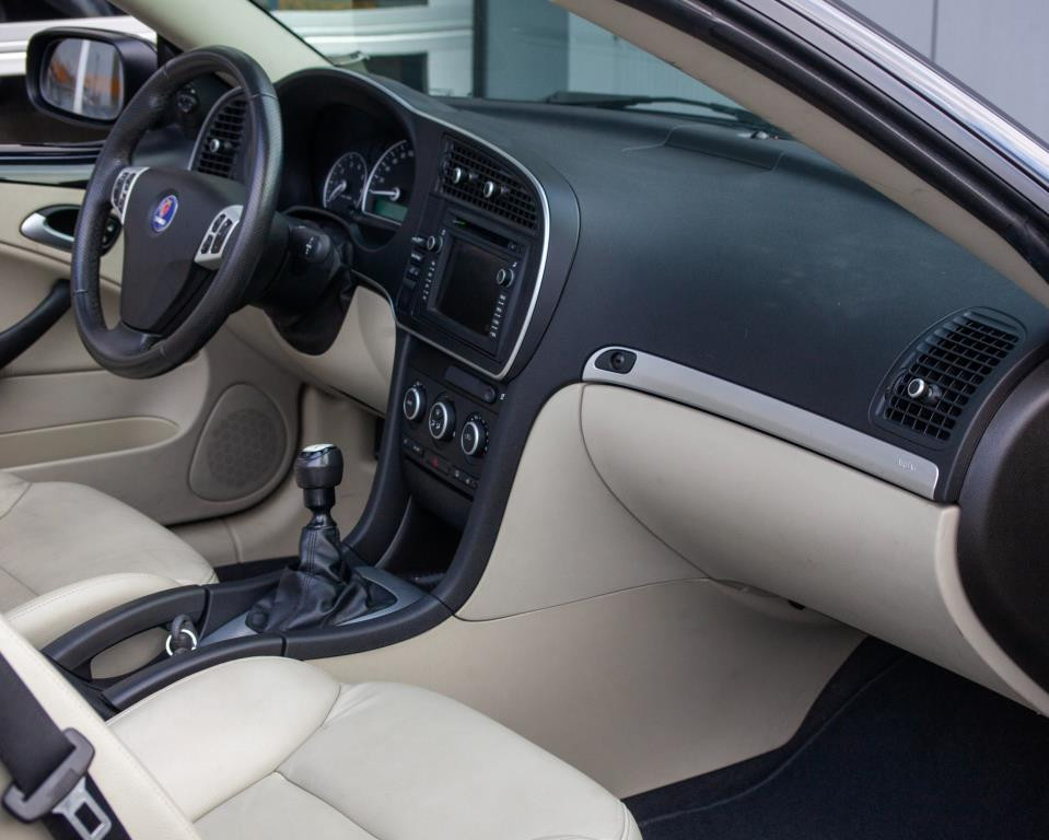 Saab 9-3 cabrio 1.8t vector