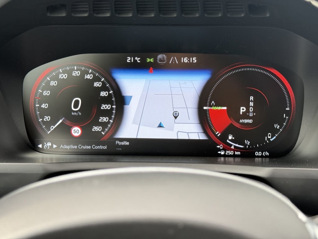 Volvo XC90 t8 390pk recharge r-design| panodak| adap.cruise| trekhaak| 360c
