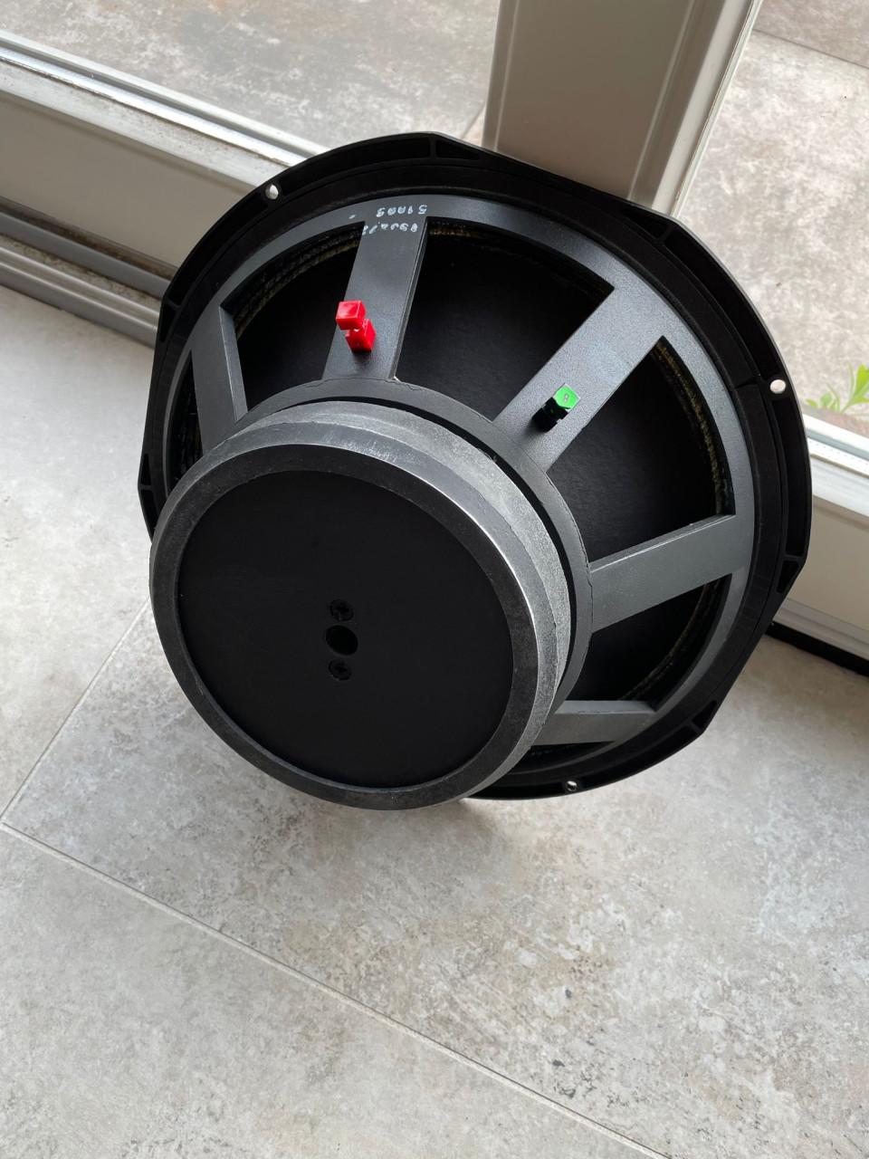 15" Woofer