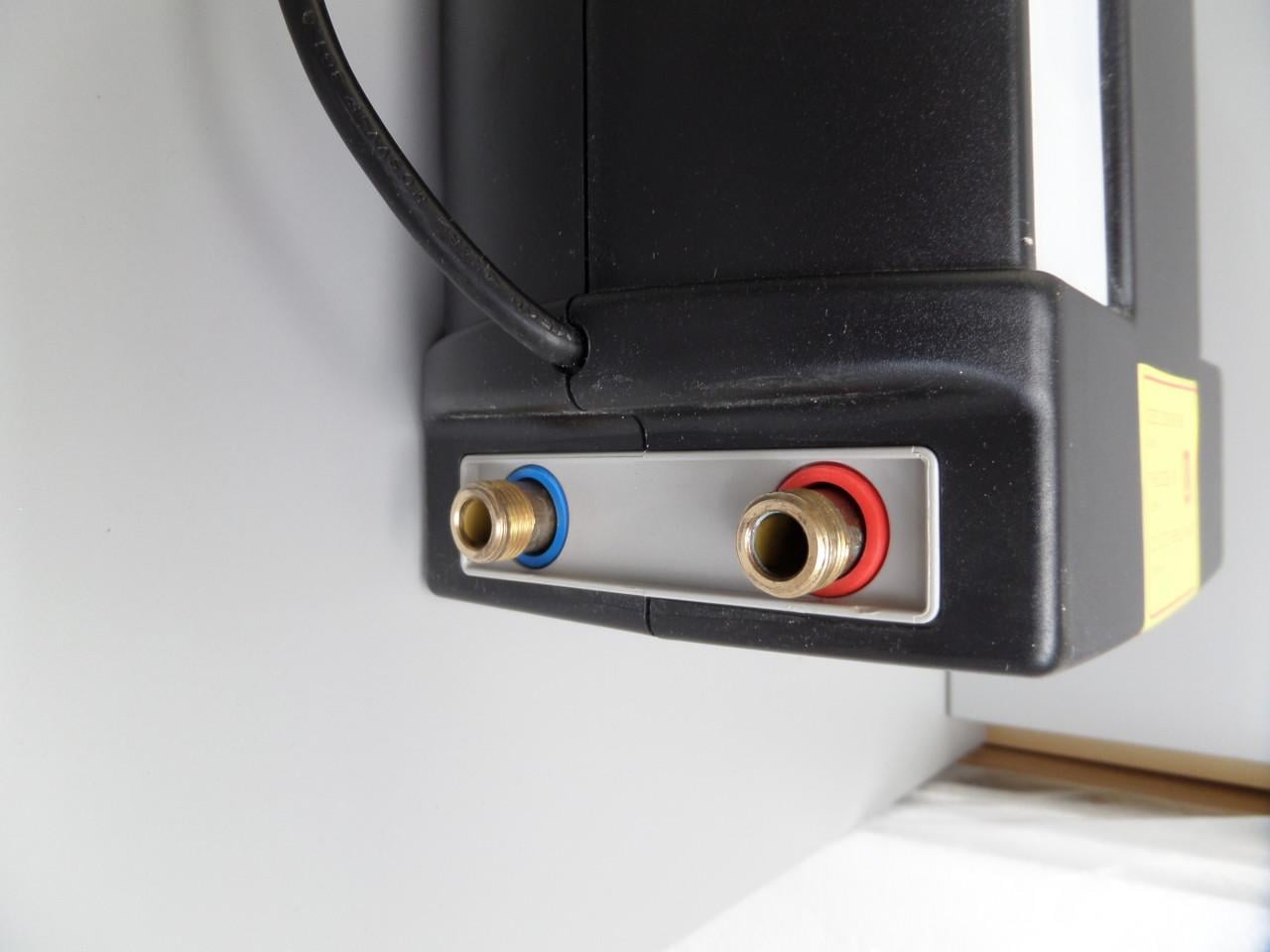 Boiler Close in van Daalderop EASY line Is een maal gevuld voor een test