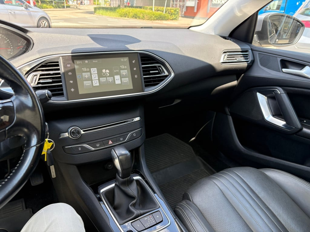Peugeot 308 sw 1.2 puretech style