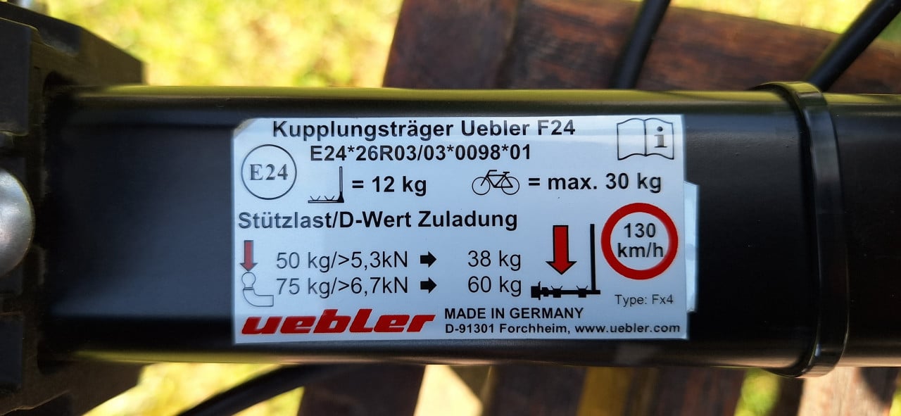 Uebler F24 fietsendrager voor 2-ebikes als nieuw!