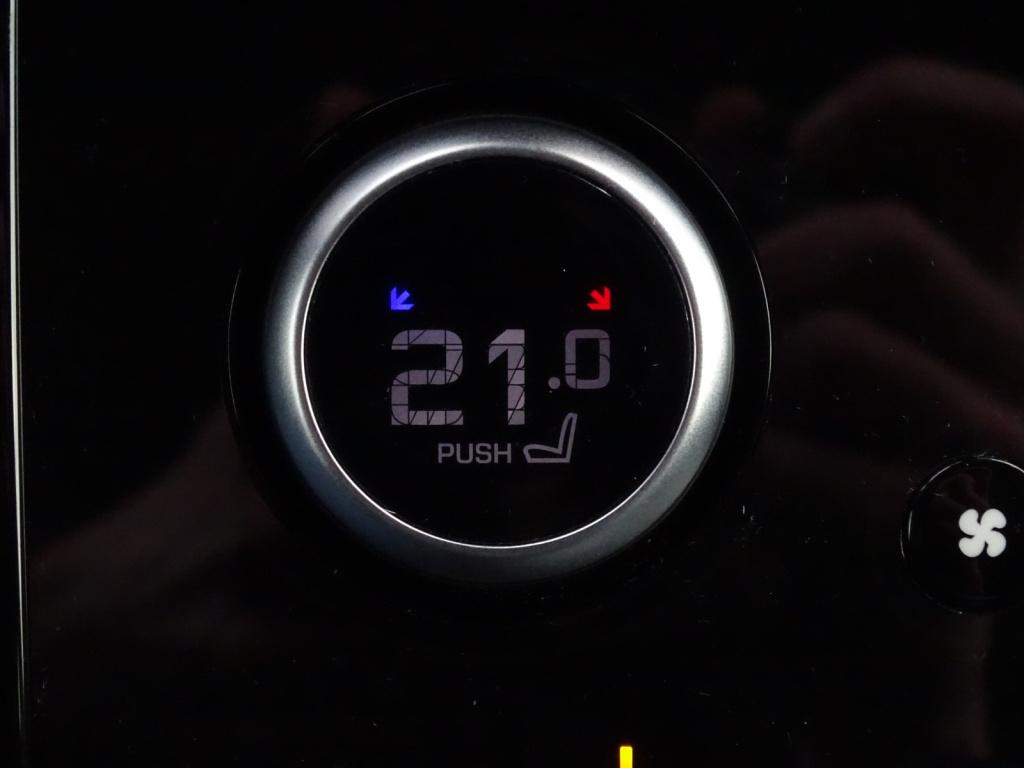 Land Rover Range Rover 1.5 p300e awd r-dynamic s | 360 camera | afn. trekha