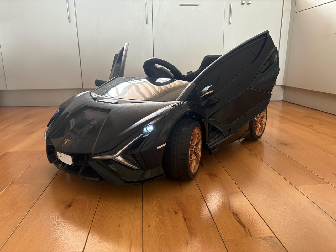 Elektrische kinderauto Lamborghini Sian met afstandsbediening