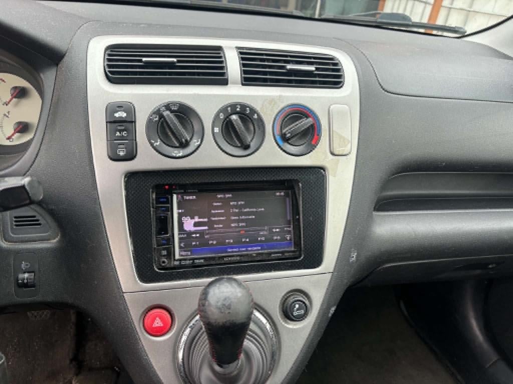 Honda Civic 1.4i bar sport