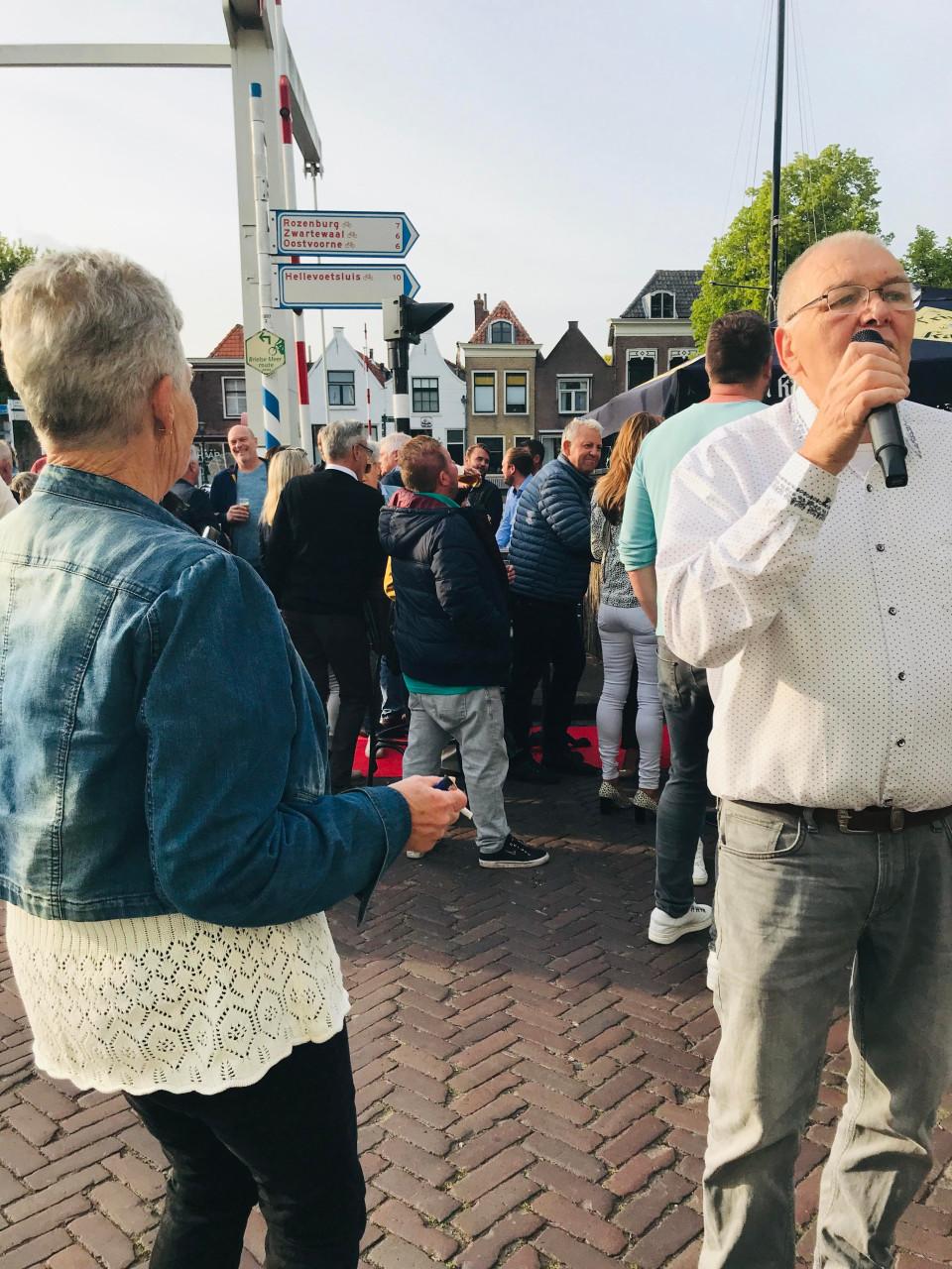 Ook in het nieuwe jaar blijft deze zanger betaalbaar