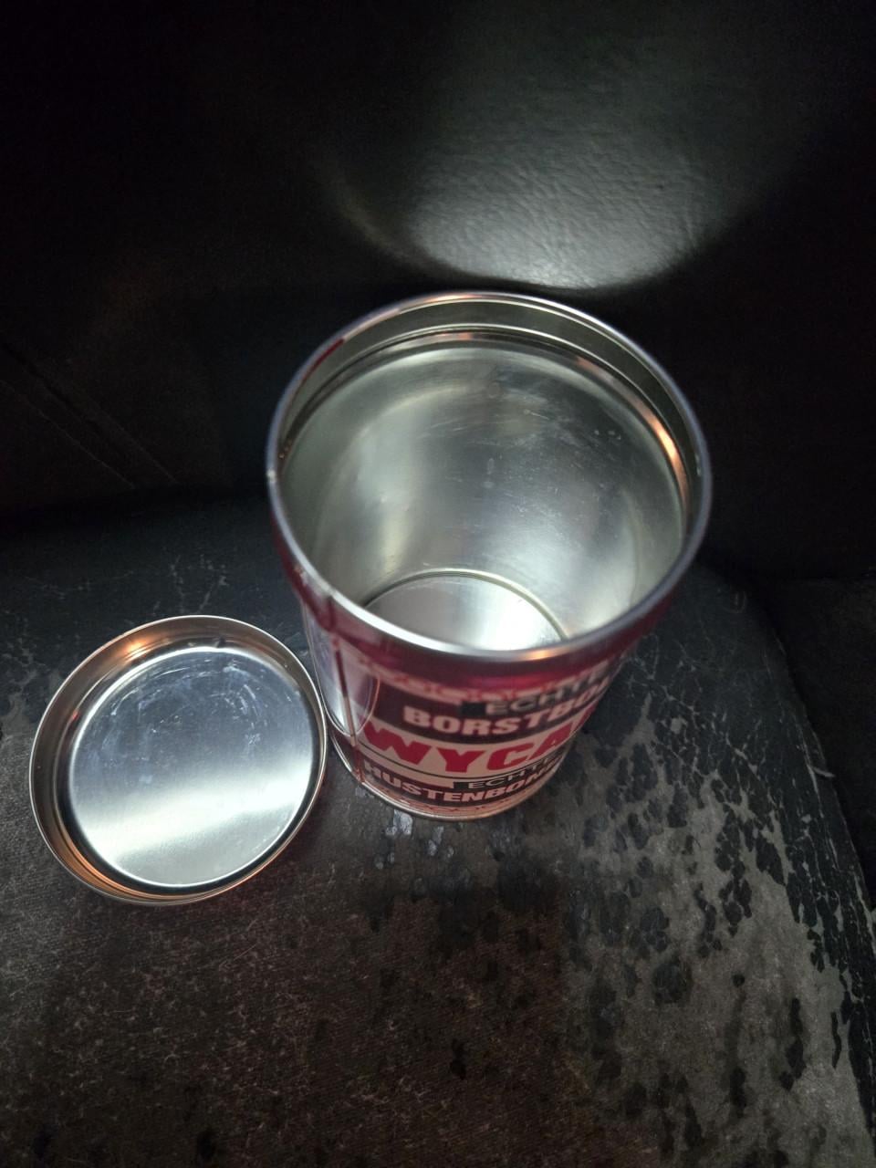 Blik van de bekende Belgische Wycam's Borstbollen, Leeg H11.5 cm Ø7cm