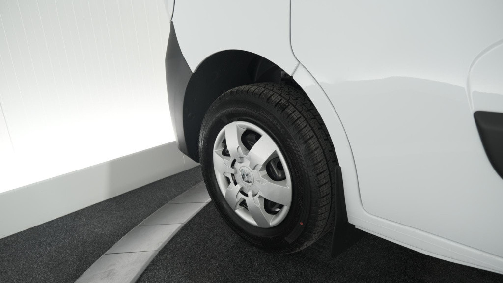 Renault Master t33 2.3 dci 135 l2h2 comfort | direct leverbaar | navigatie 