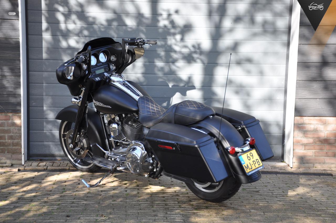 Harley-Davidson FLHX Street Glide 103 ABS