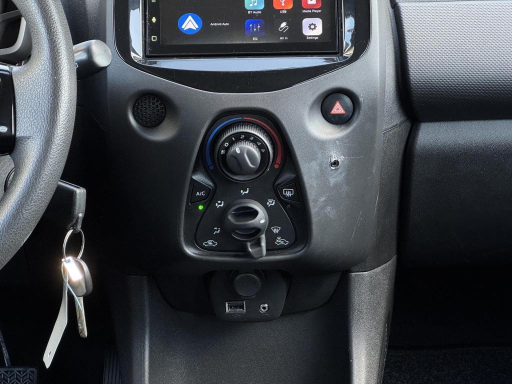 Toyota Aygo 1.0 vvt-i x-fun