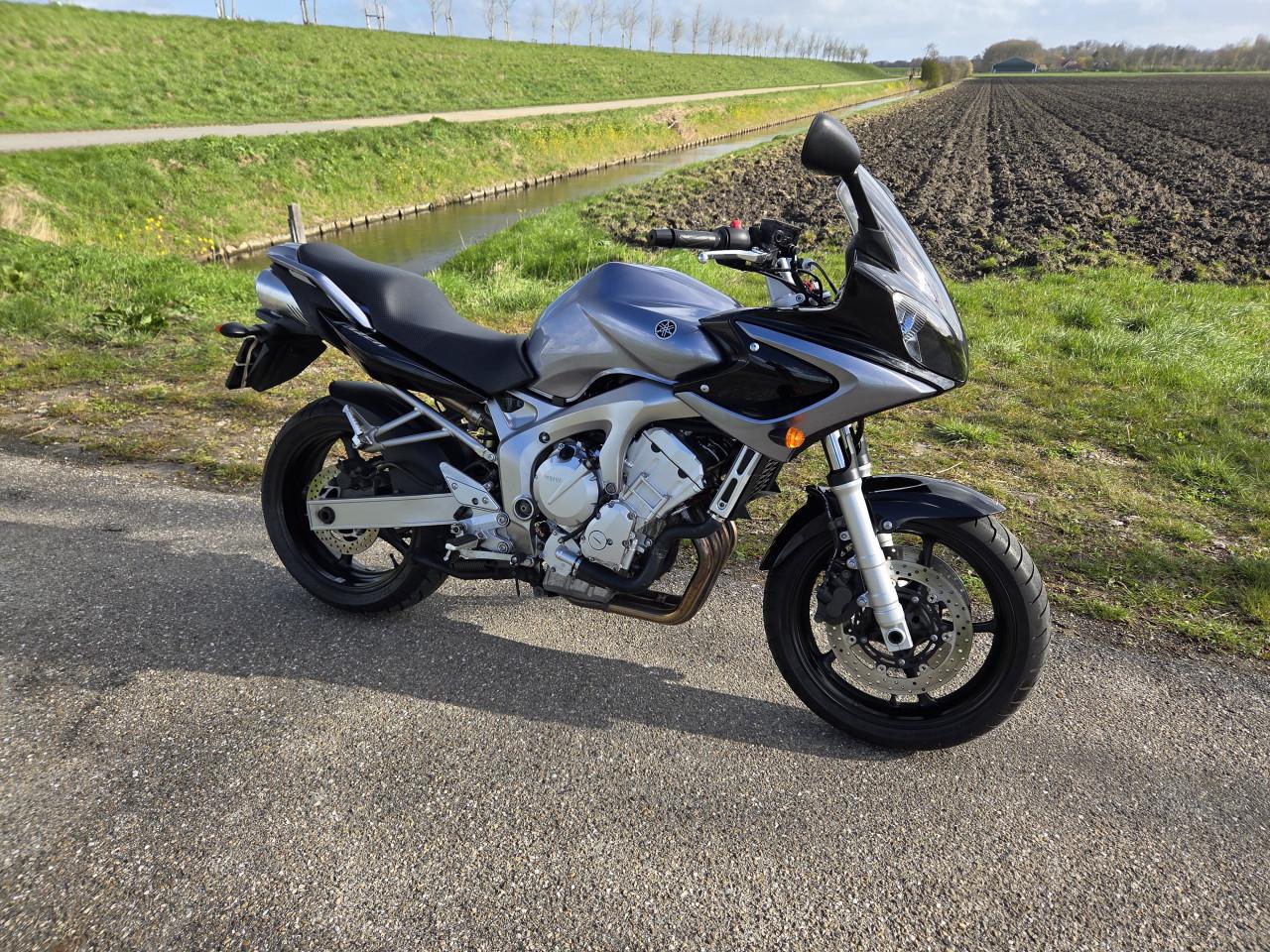 Yamaha FZ6 Fazer met zeer lage km-stand (inruil mogelijk)