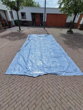 Grondzeil voortent