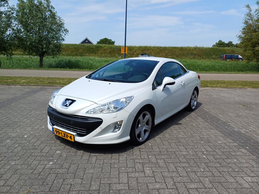Peugeot 308 cc 1.6 thp feline cabrio coupe