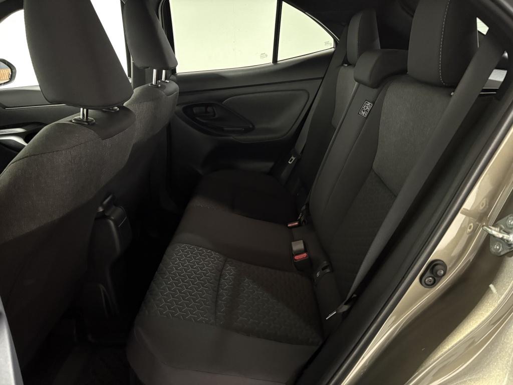 Toyota Yaris Cross 1.5 hybrid first edition | bsm | stoelverwarming | camer