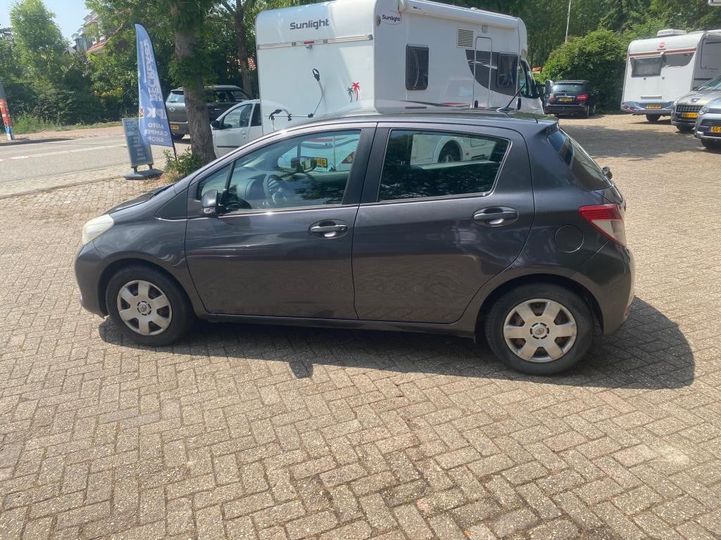 Toyota Yaris 1.0 vvt-i comfort