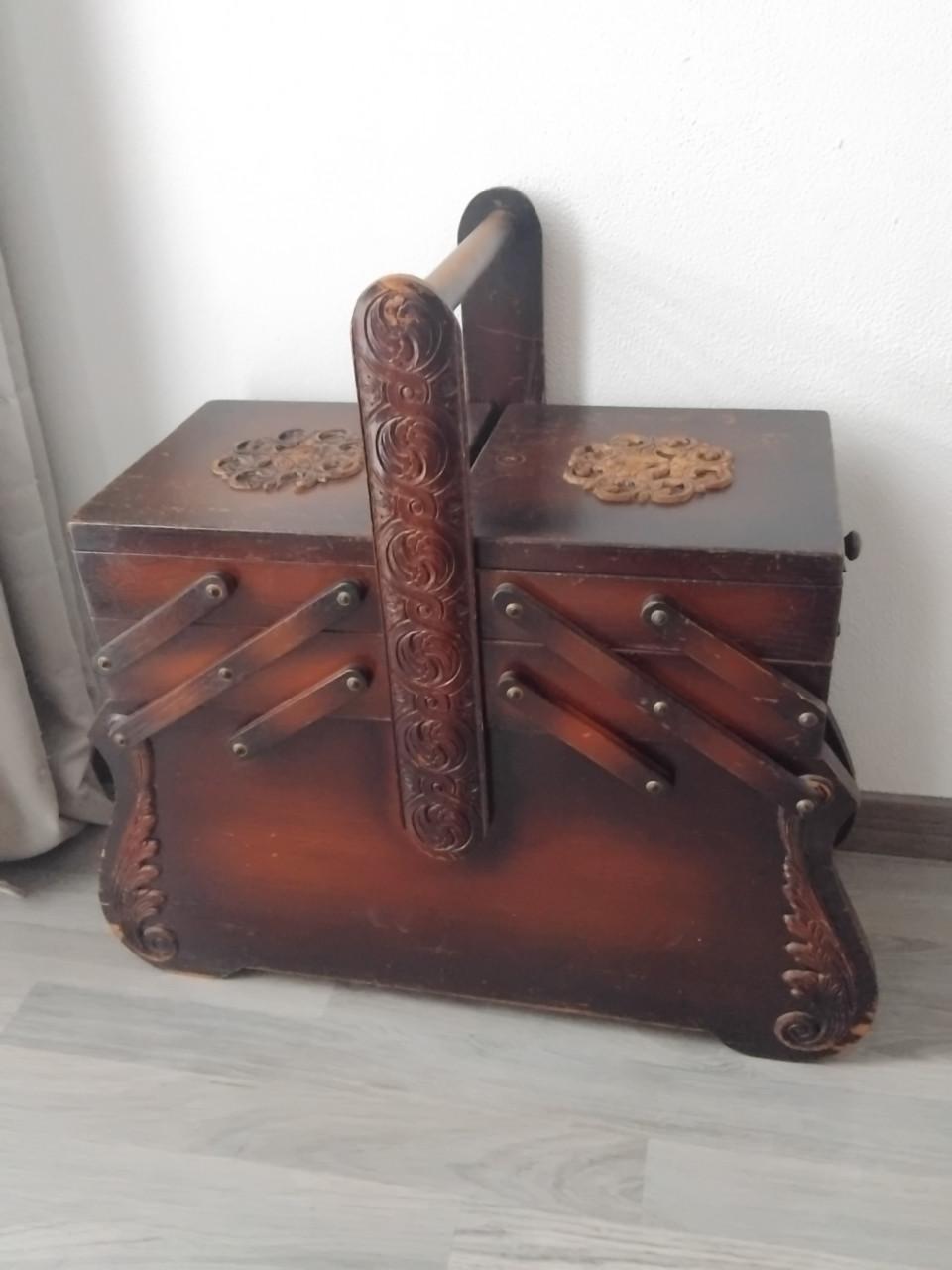 Antieke Harmonica Naaikist Hout