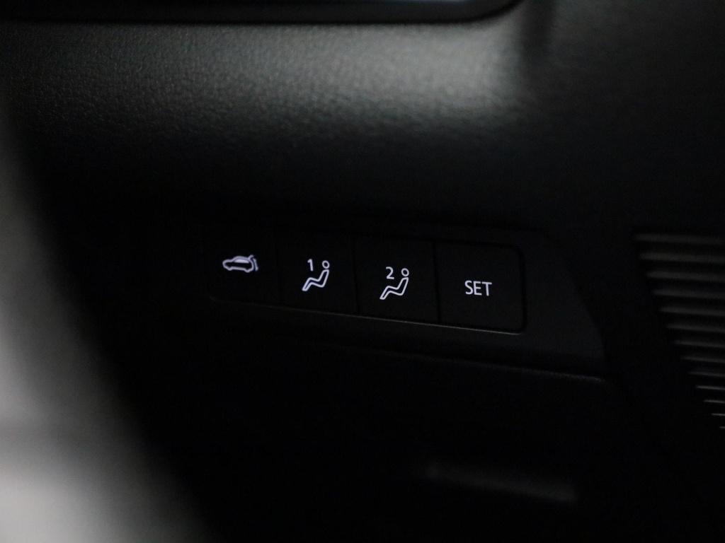 Mazda Cx-30 2.0 e-skyactiv-x m hybrid luxury | automaat | schuif-/kanteldak