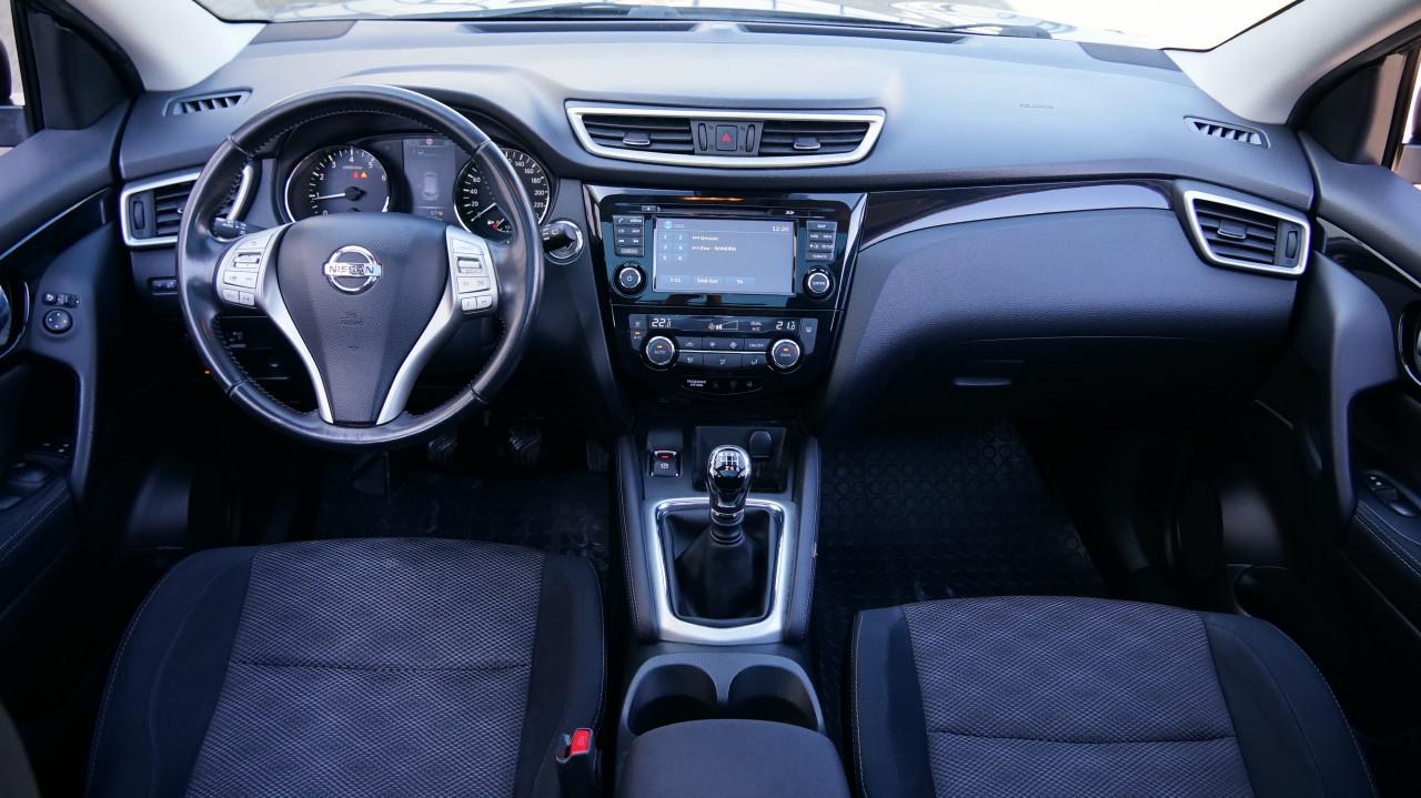 Nissan Qashqai 1.2 Connect Edition rijklaar incl garantie