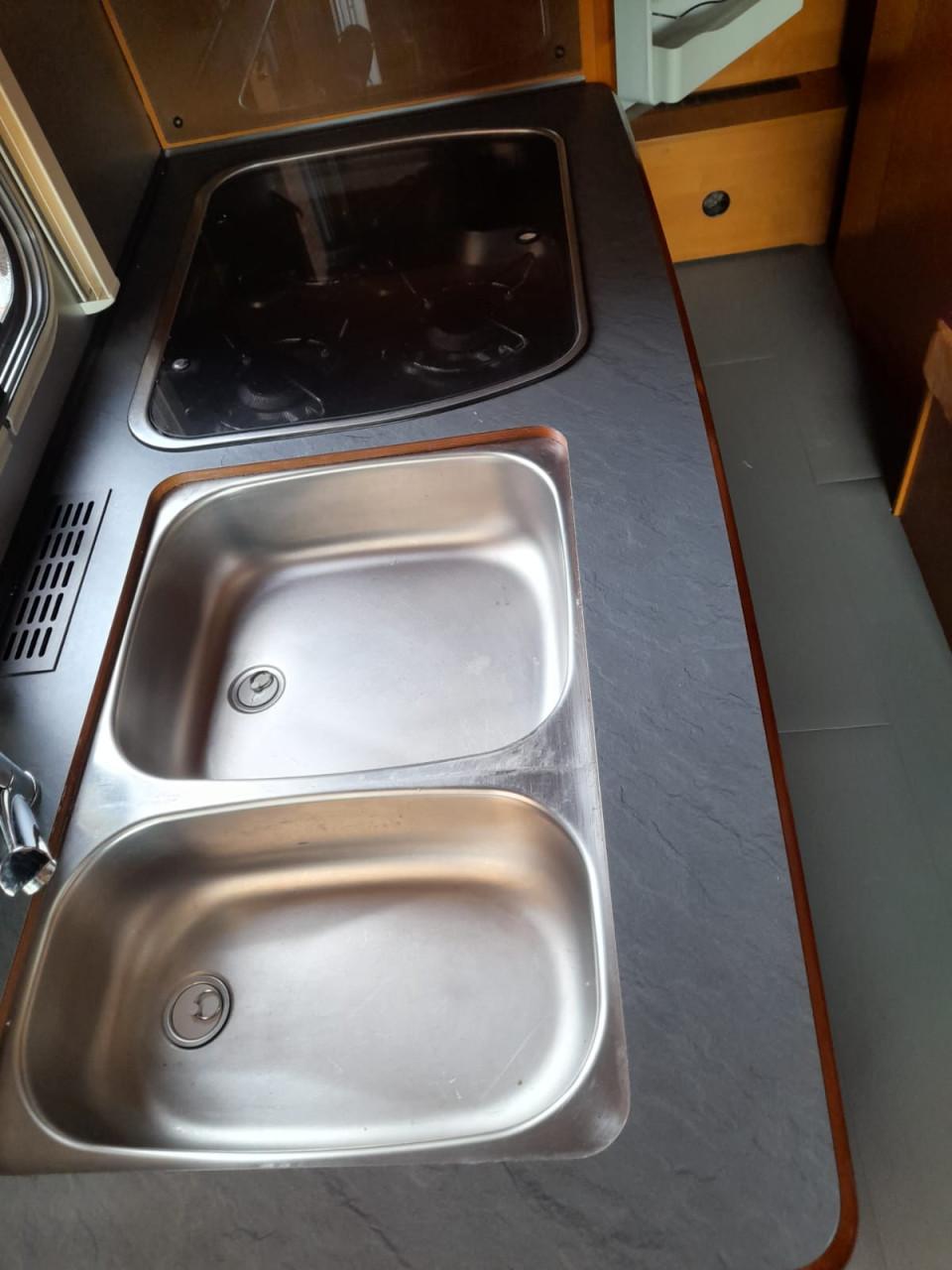 Niesmann Bischoff volintergraal Camper Type: Arto 69G