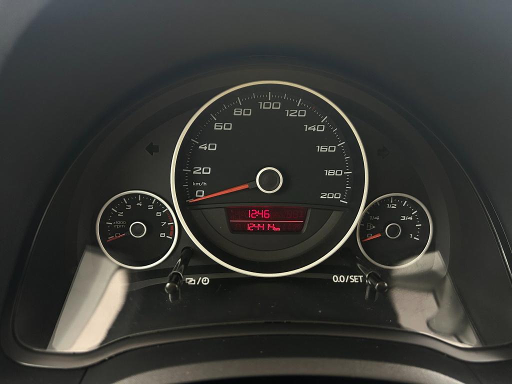 Seat Mii occasion 1.0 style sport | rood | tweedehands seat mii | airco | c