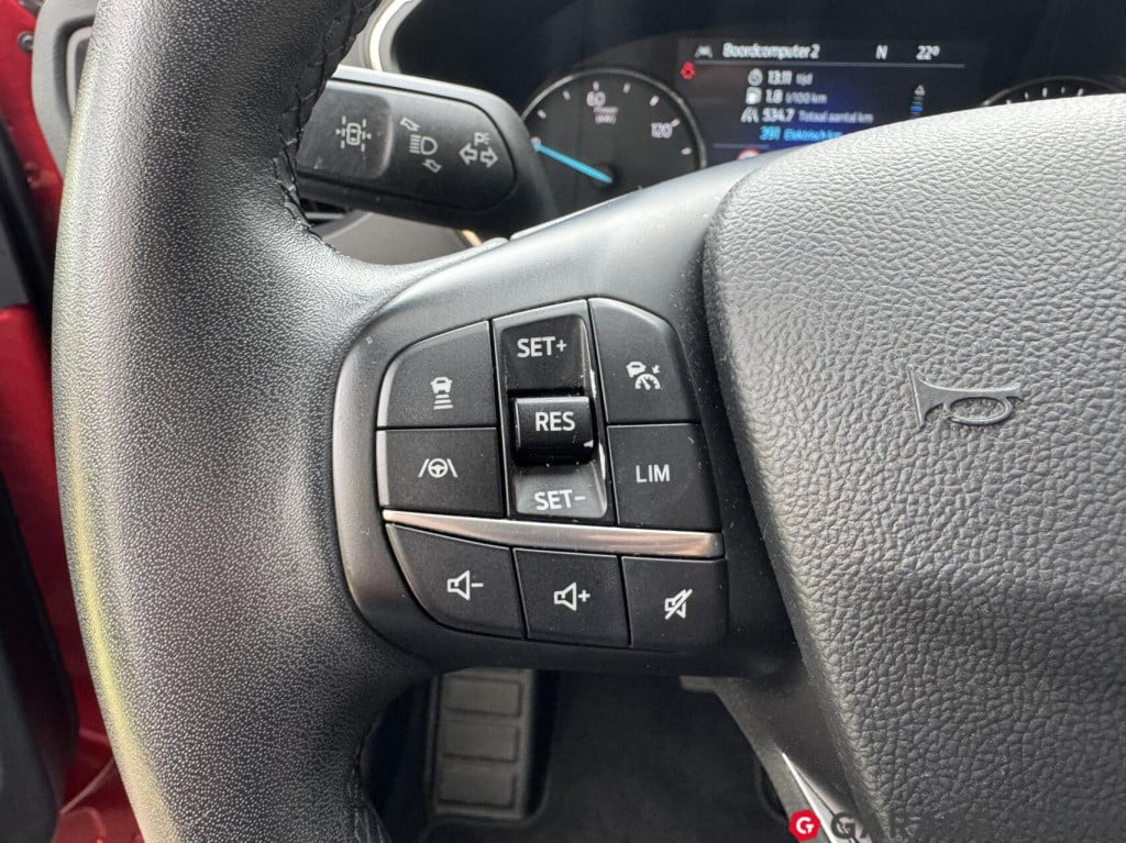 Ford Kuga 2.5 phev titanium