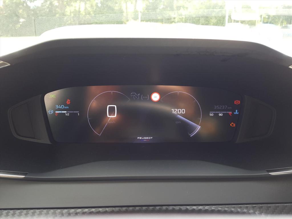 Peugeot 208 allure 1.2pt-100pk apple carplay & android auto | adaptieve cru
