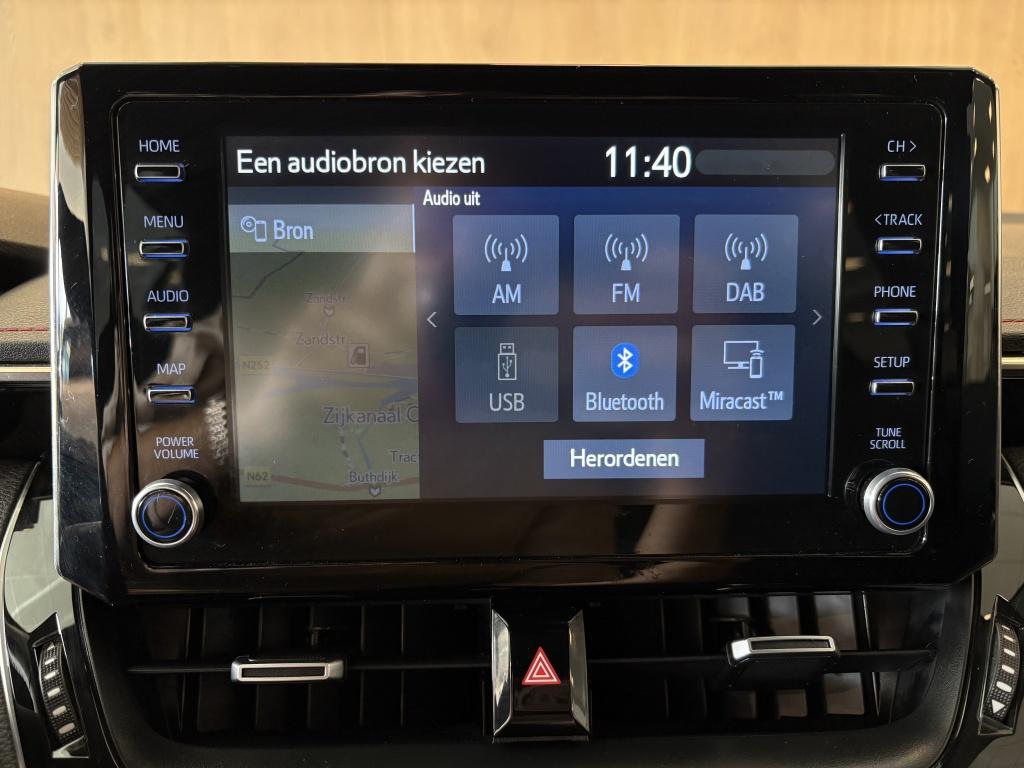 Toyota Corolla 1.8 hybrid executive