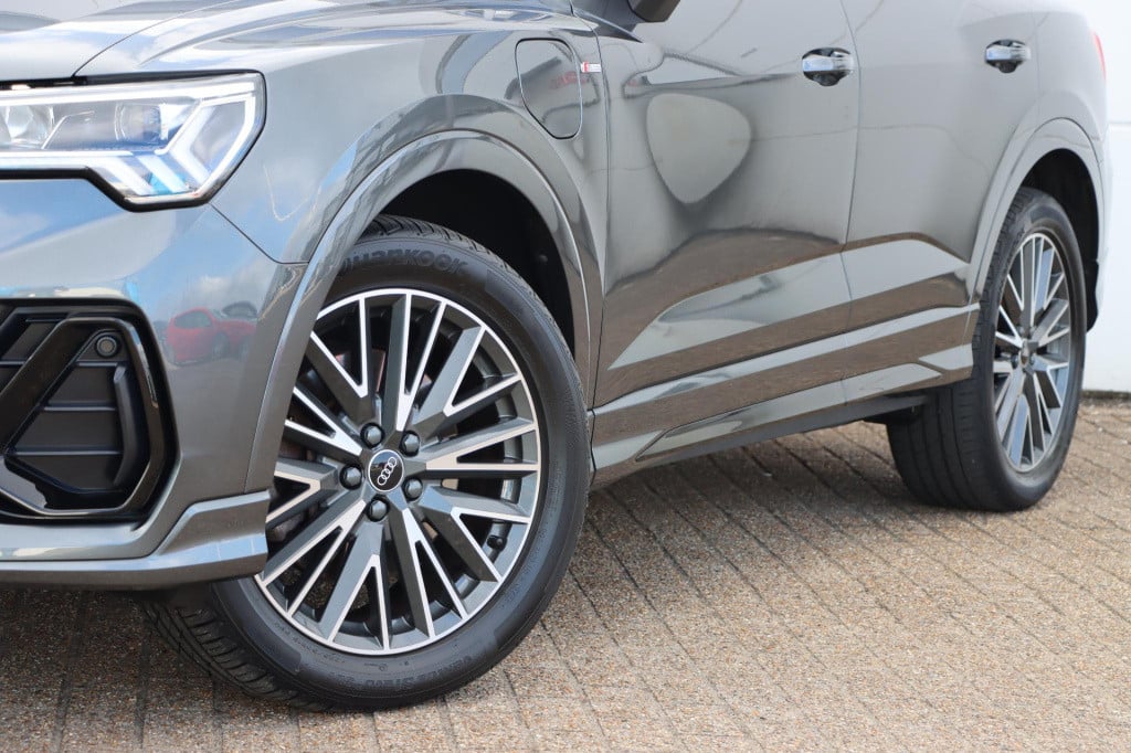 Audi Q3 sportback 45 tfsi phev 245pk s tronic s edition