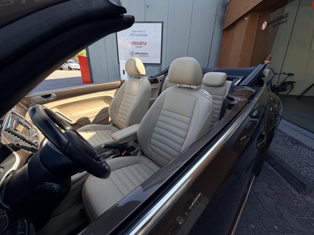 Volkswagen New Beetle cabriolet 1.4 tsi design 70's zeer uniek!