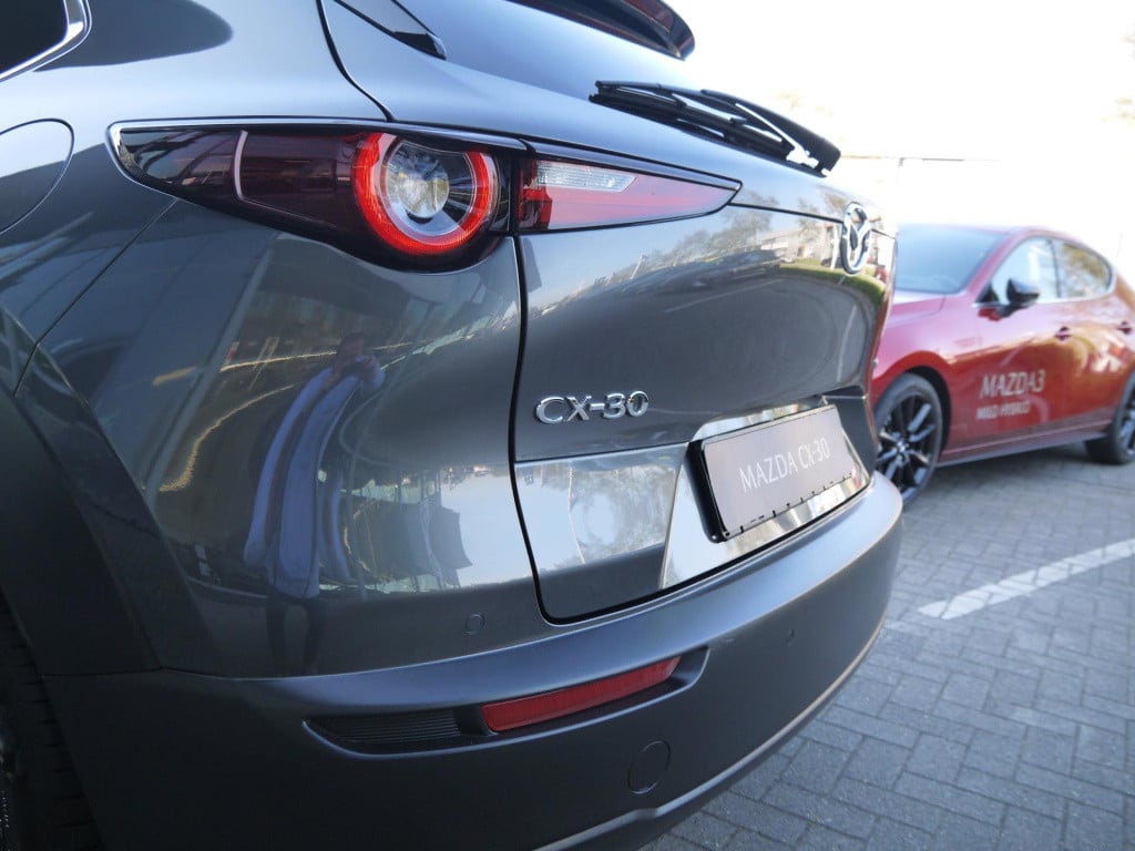 Mazda Cx-30 2.0 e-skyactiv-g m hybrid homura automaat|rijklaar