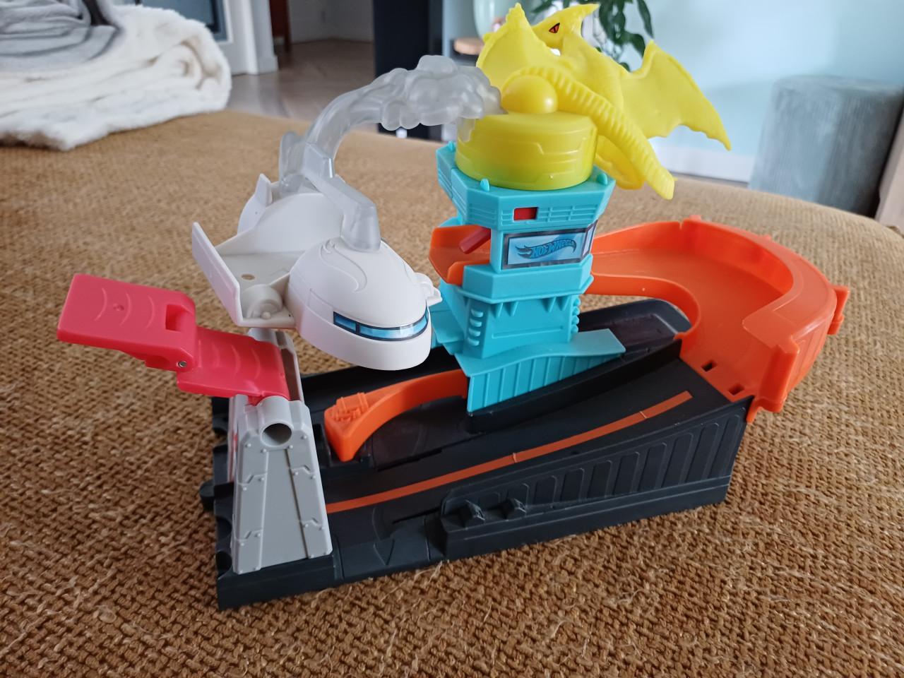 Hot Wheels City - Pterodactyl Aanval Speelset