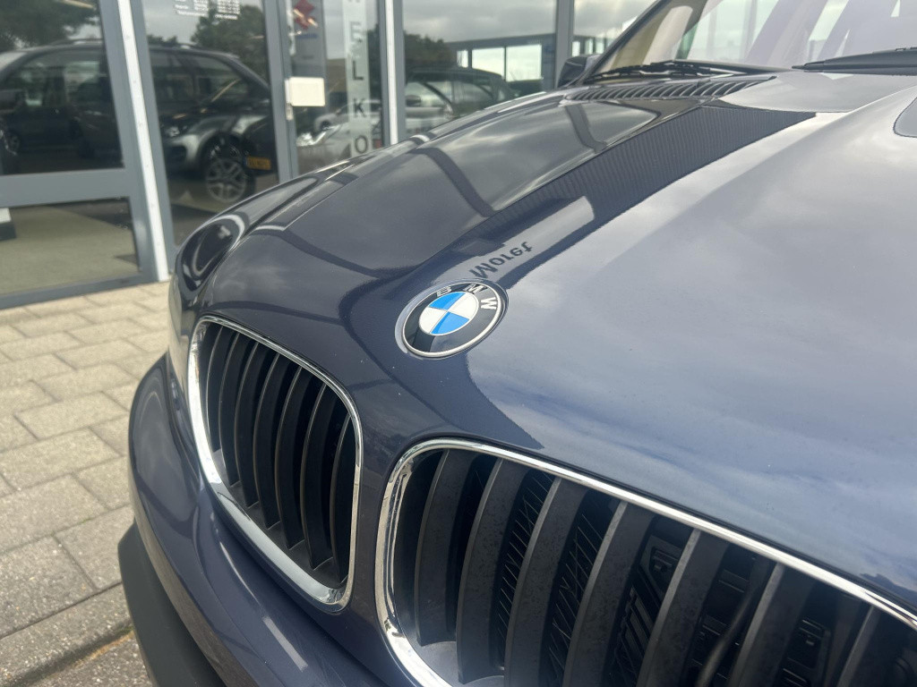 BMW X5 3.0i executive prachtige youngtimer|top staat| uniek lage km stand